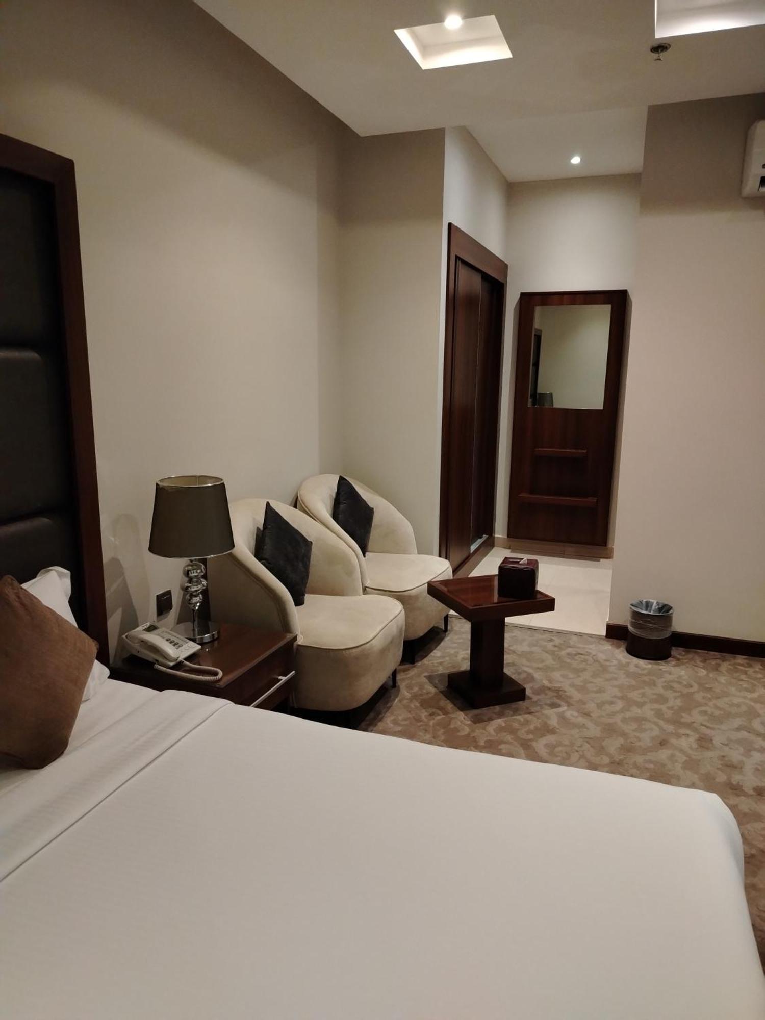 Aparthotel ماربيلا 3*